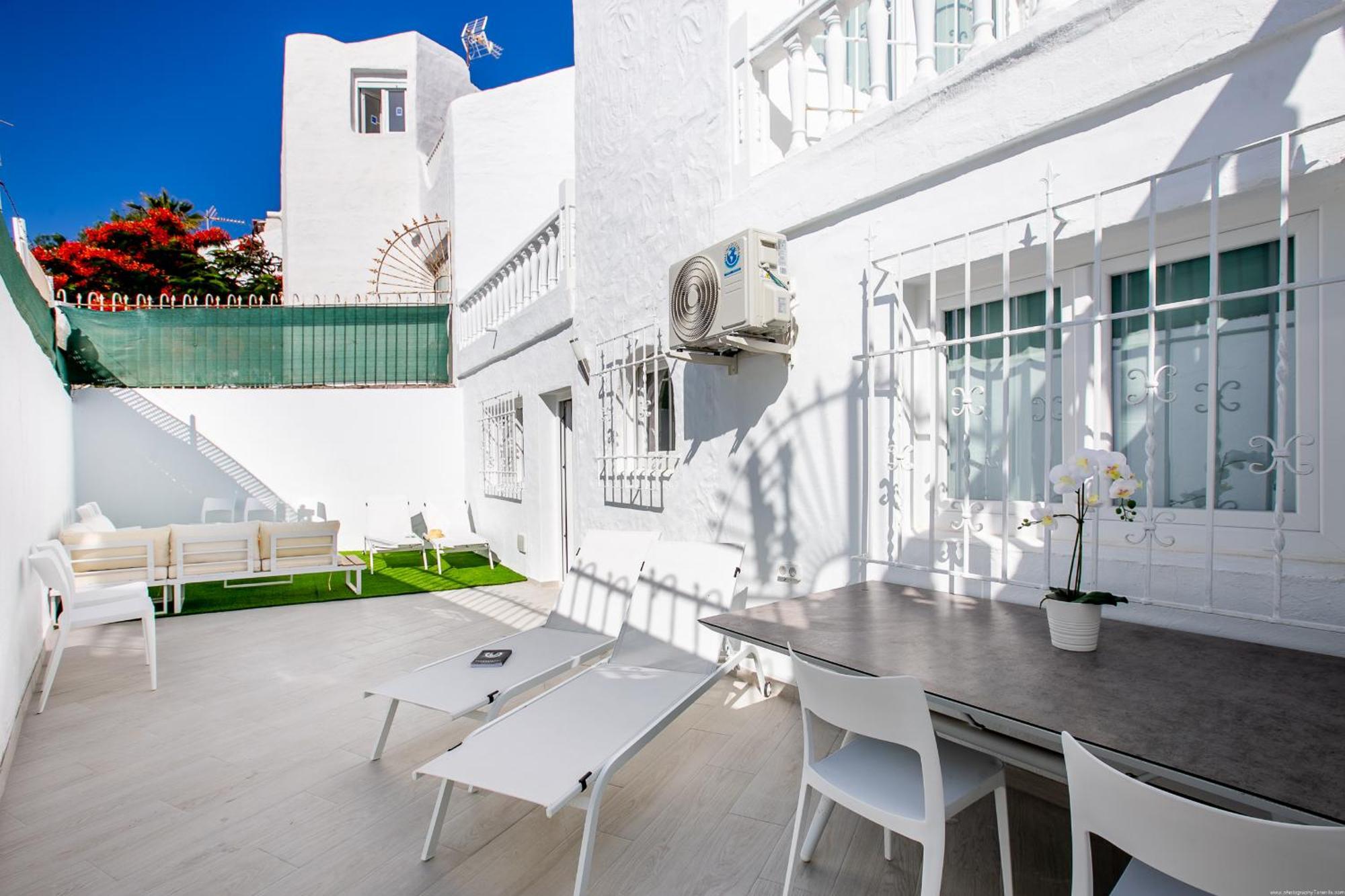 55 Party Beach Group Villa Las Americas Playa de las Americas  Ngoại thất bức ảnh