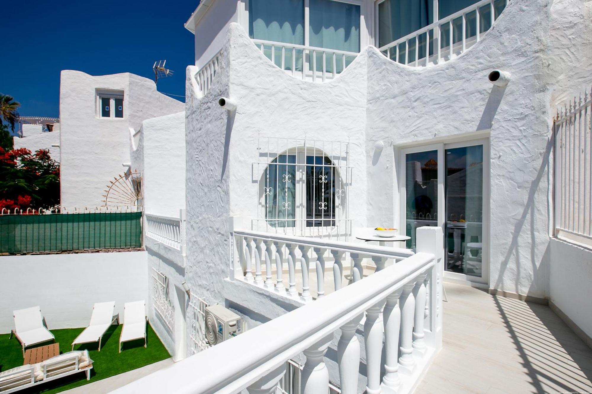 55 Party Beach Group Villa Las Americas Playa de las Americas  Ngoại thất bức ảnh