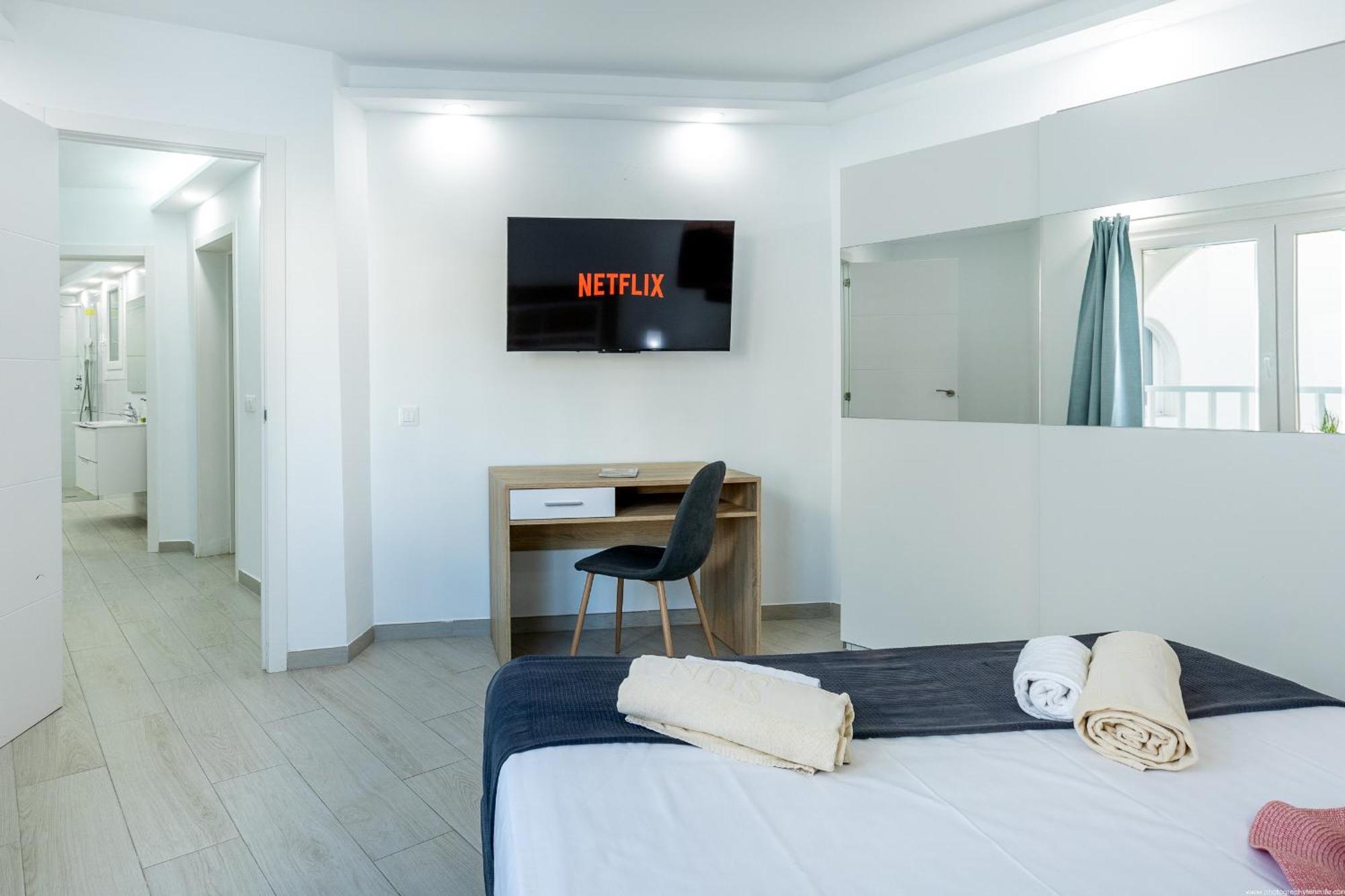 55 Party Beach Group Villa Las Americas Playa de las Americas  Ngoại thất bức ảnh